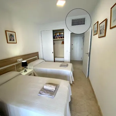 Torre Levante, Primera Linea De Playa Апартаменты *