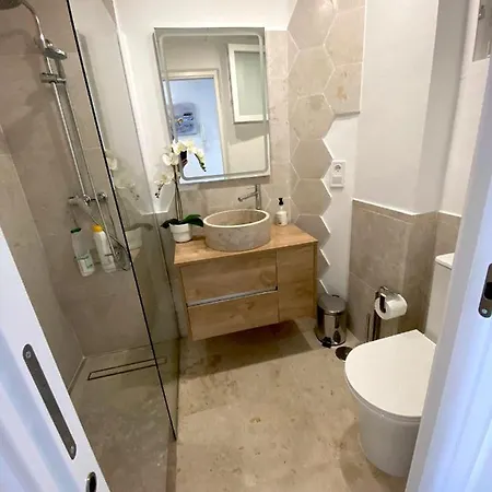 Torre Levante, Primera Linea De Playa * Бенидорм